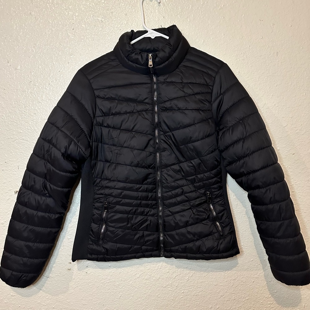 Love me now puffy down jacket, black and puffy, like new, size women’s medium